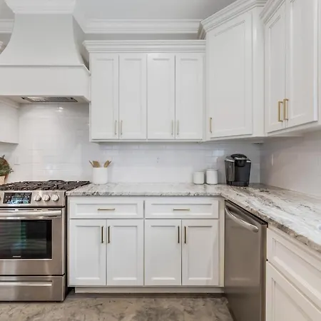 Charming Cottage Built In 2019 Lafayette Exterior photo